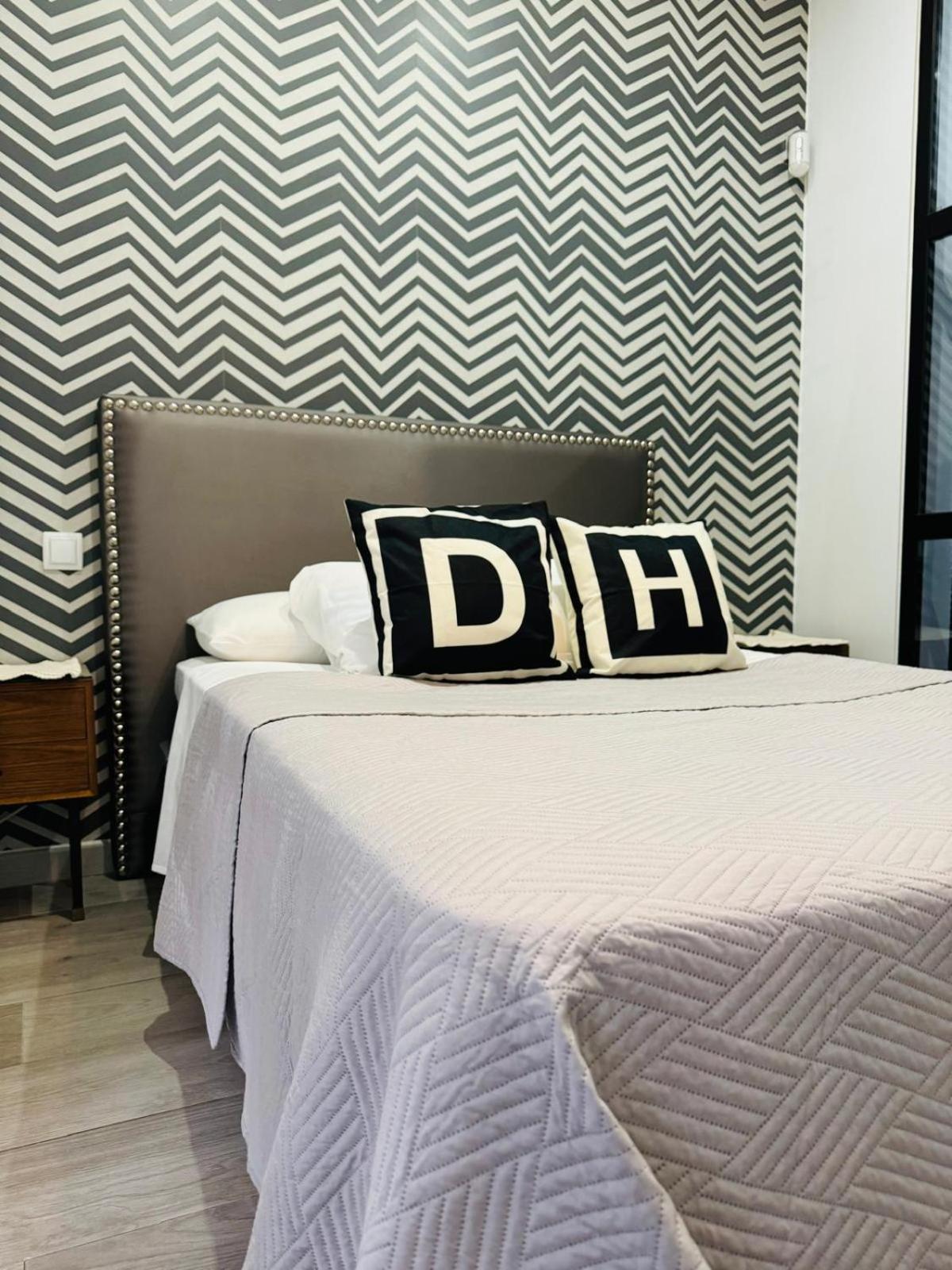 Dianthus House Lägenhet Madrid Exteriör bild